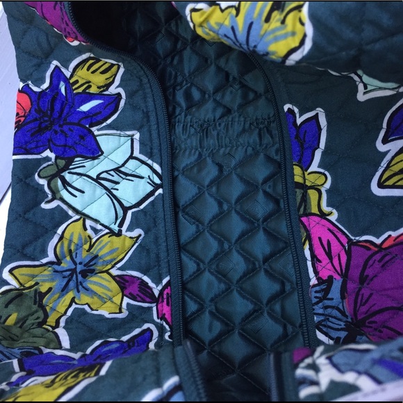 Vera Bradley large duffel Falling Flowers - Picture 3 of 7